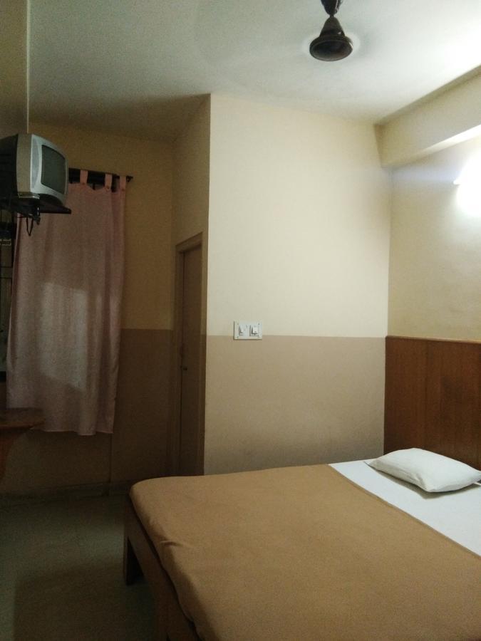 Veekay Tourist Home Bengaluru Zewnętrze zdjęcie
